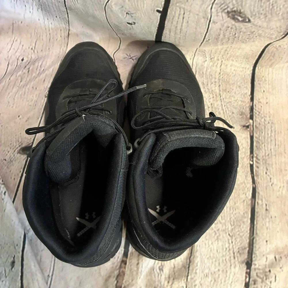 Under Armour Valsetz RTZ Black 1250234-001 Men's Tactical Hiking Boots SZ 11.5‎